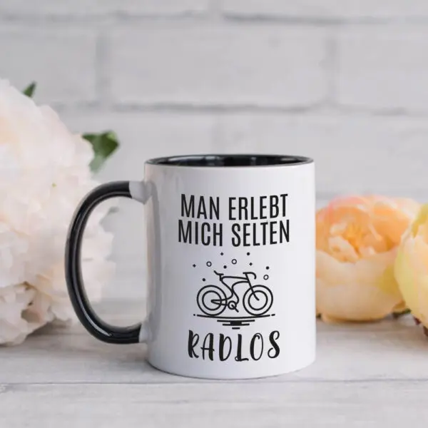 Fahrrad Tasse mit Spruch - Man erlebt mich selten radlos -01