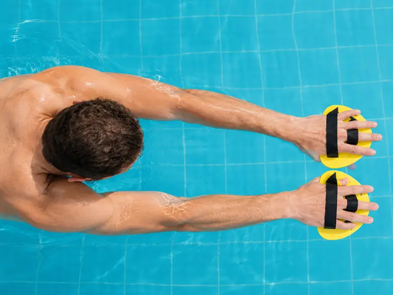 16 geschenkideen schwimmen Finger Paddles